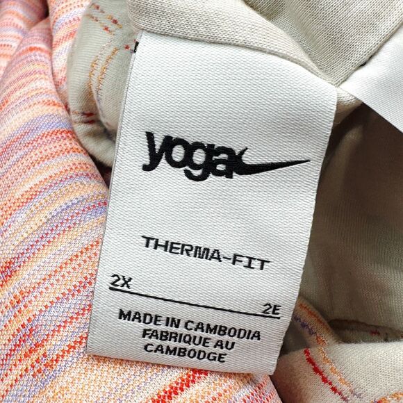 Nike Yoga Therma-FIT Luxe Reversible Wrap Top - Size 2X - Picture 8 of 9